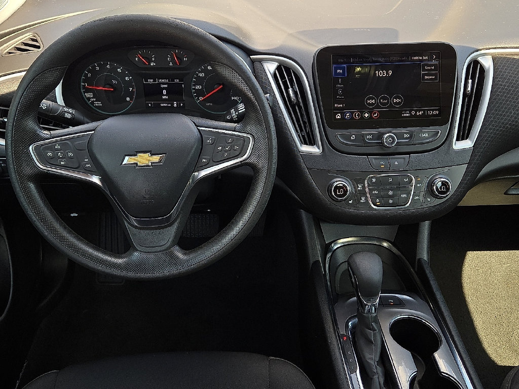 Used 2024 Chevrolet Malibu LT FWD image 10