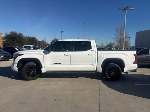 Used 2024 Toyota Tundra Limited image 5