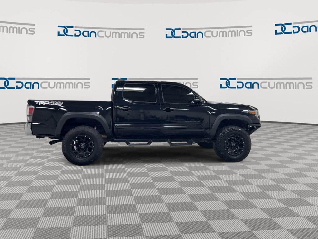 Used 2021 Toyota Tacoma TRD Off-Road AWD/4WD image 9