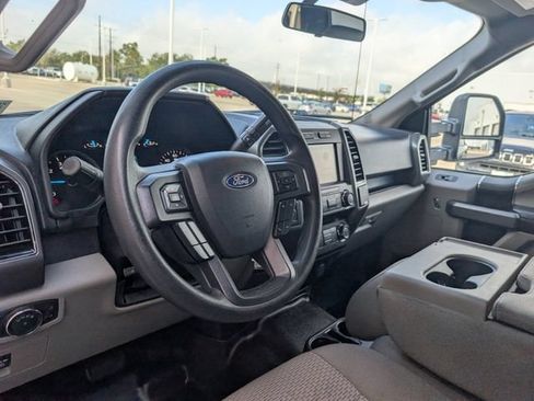 Used 2019 Ford F150 XLT AWD/4WD image 9