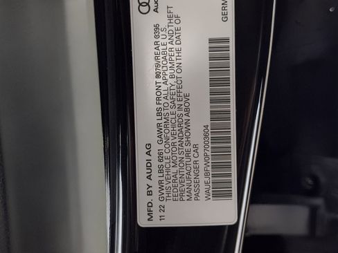 Used 2023 Audi e-tron GT Prestige w/ Prestige Package image 27