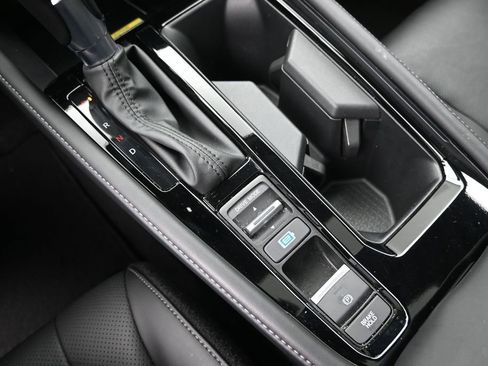 Certified 2024 Honda Accord Touring image 25