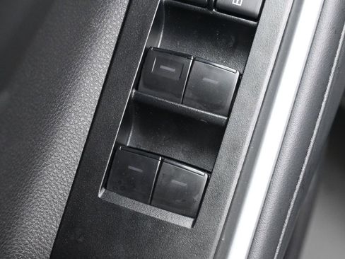 Certified 2025 Toyota Highlander XSE image 14