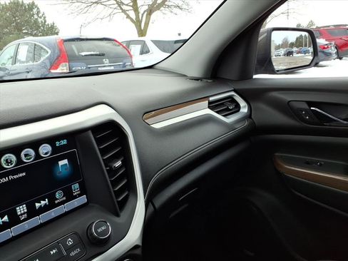 Used 2019 GMC Acadia SLE w/ Driver Alert Package I image 26