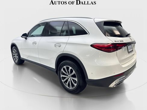 Used 2024 Mercedes-Benz GLC 300 image 9