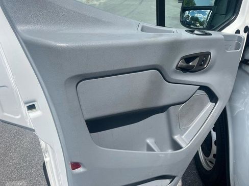 Used 2019 Ford Transit 150 130 Low Roof image 17