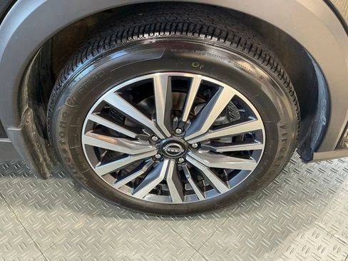 Used 2024 Nissan Kicks SV FWD image 39