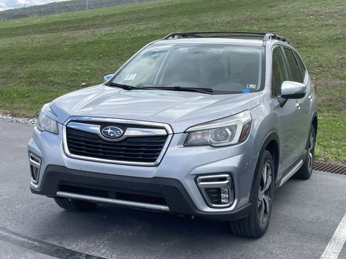Used 2019 Subaru Forester Touring w/ Popular Package #3 AWD/4WD image 2