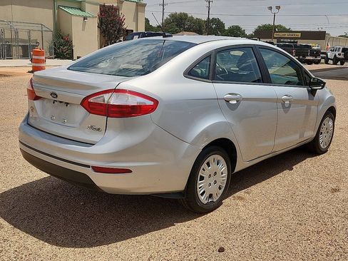 Used 2019 Ford Fiesta S FWD image 4