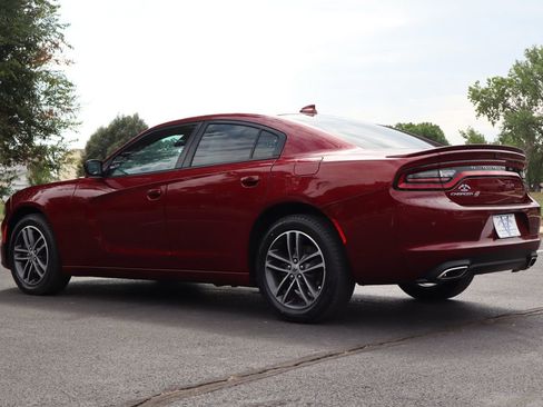 Used 2019 Dodge Charger SXT w/ Cold Weather Package image 7