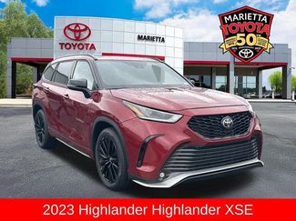 Used 2023 Toyota Highlander XSE AWD/4WD video 1