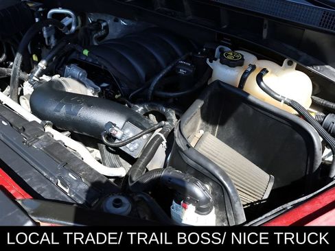 Used 2021 Chevrolet Silverado 1500 LT Trail Boss w/ Bed Protection Package AWD/4WD image 11