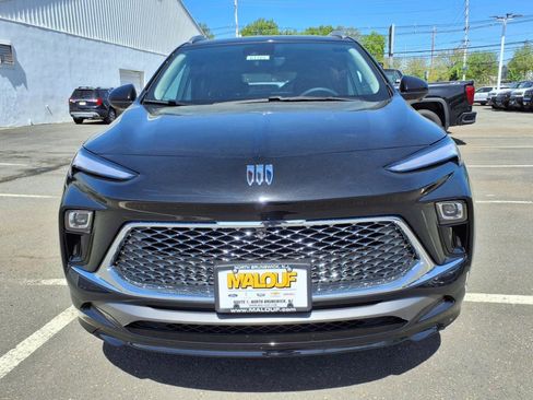 Certified 2024 Buick Encore GX Avenir w/ Avenir Technology Package image 22