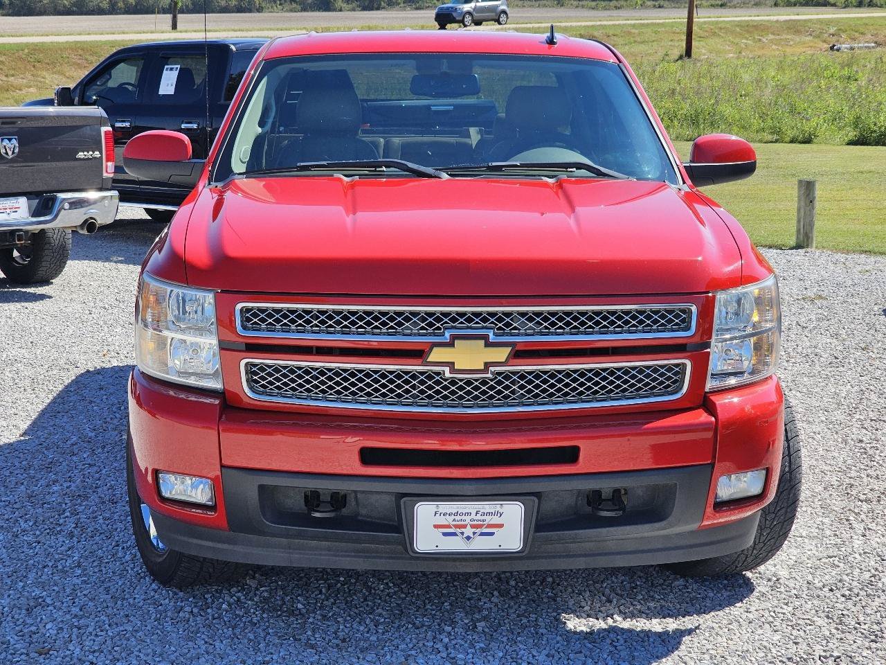 Used 2013 Chevrolet Silverado 1500 LTZ w/ Suspension Package, Off-Road AWD/4WD image 3