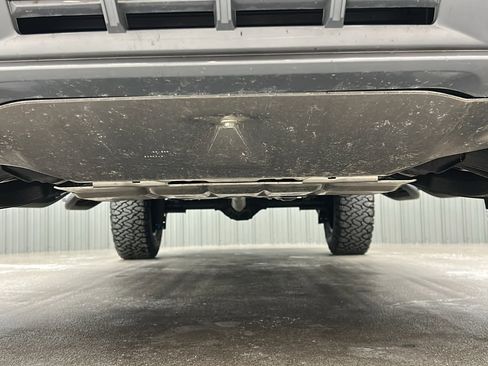 Used 2024 GMC Canyon AT4X image 15