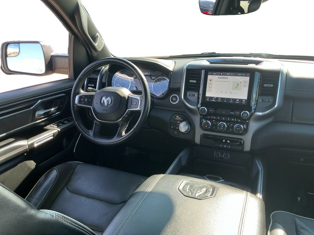 Used 2024 RAM 1500 Laramie AWD/4WD image 21