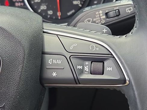 Used 2019 Audi Q5 2.0T Premium w/ Convenience Package AWD/4WD image 26