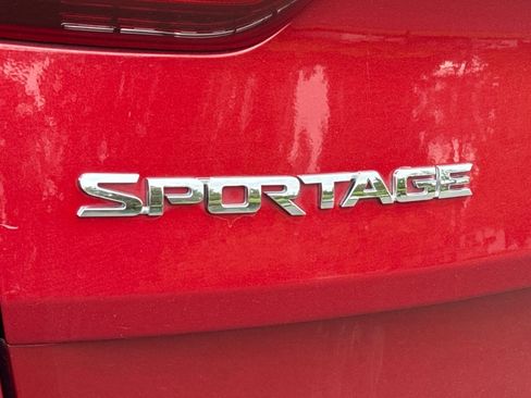 Used 2020 Kia Sportage LX FWD image 26