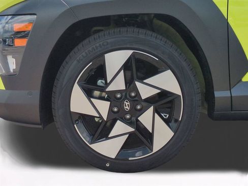New 2026 Hyundai Kona Limited FWD image 11