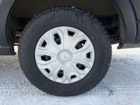 Used 2020 Ford Transit 350 XLT image 23