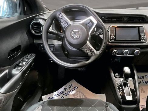 Used 2020 Nissan Kicks S image 4
