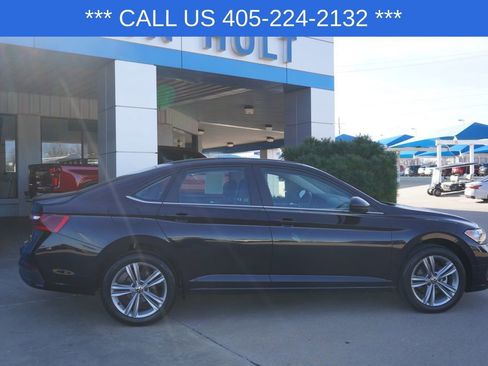 Used 2024 Volkswagen Jetta SE image 10