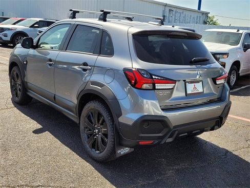 New 2025 Mitsubishi Outlander Sport SE image 3