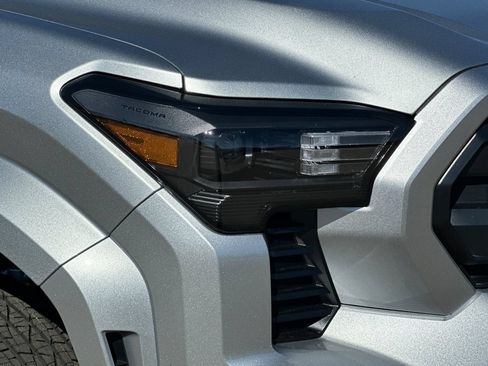 New 2026 Toyota Tacoma SR5 AWD/4WD image 29