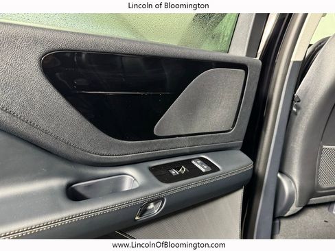 New 2026 Lincoln Aviator AWD image 48