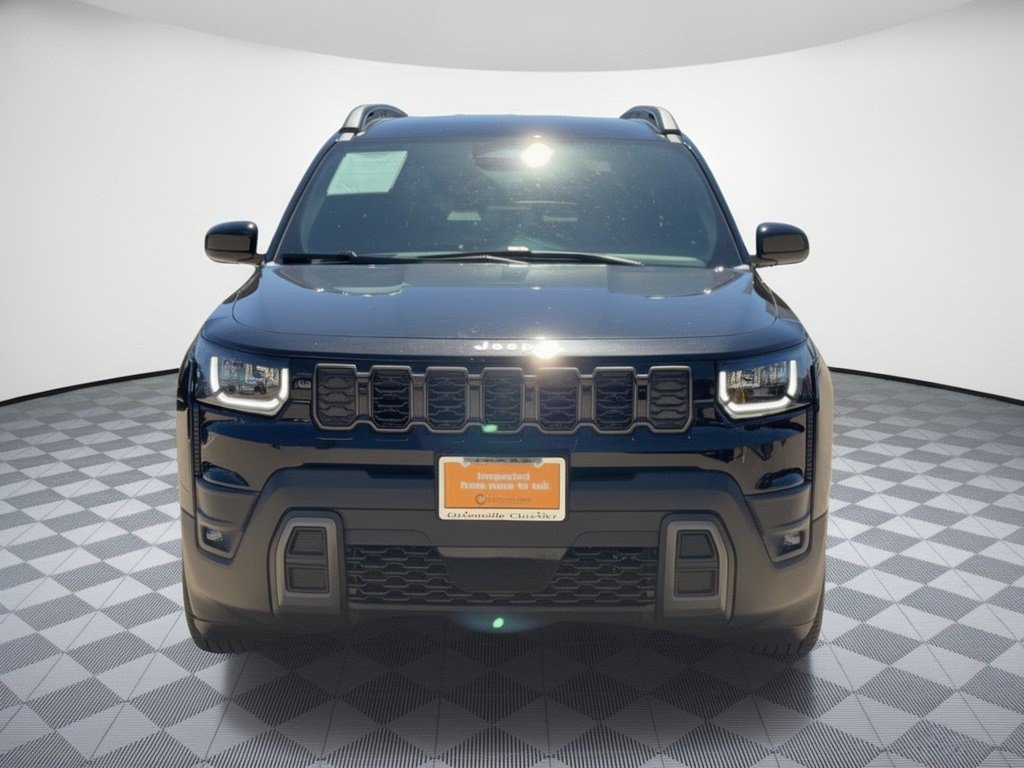Used 2026 Jeep Cherokee Laredo AWD/4WD image 6