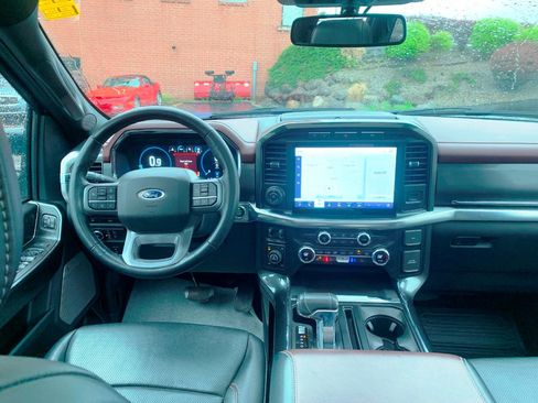 Used 2021 Ford F150 Lariat w/ Equipment Group 502A High AWD/4WD image 5