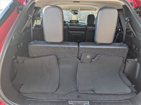 Used 2024 Mitsubishi Outlander SE image 18