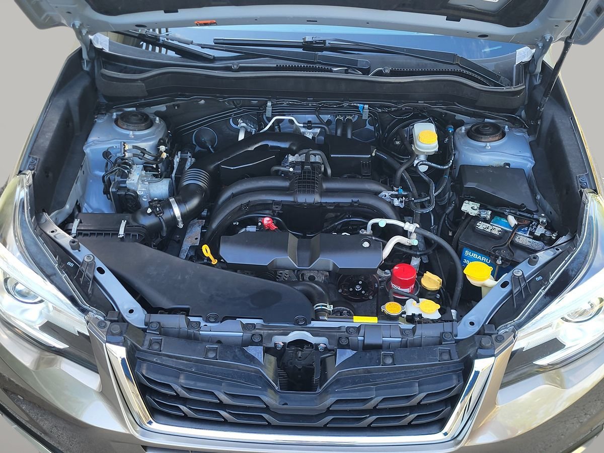 Used 2018 Subaru Forester 2.5i Touring AWD/4WD image 13