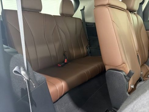 Certified 2023 Acura MDX SH-AWD w/ Technology Package image 27