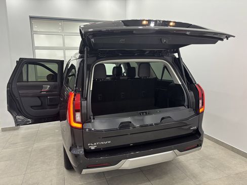 New 2026 Ford Expedition Max Platinum image 7