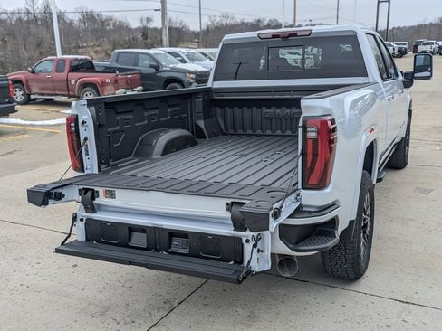 New 2026 GMC Sierra 3500 Denali Ultimate image 13