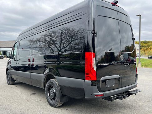 New 2026 Mercedes-Benz Sprinter 2500 image 4