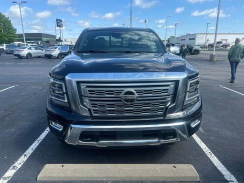 Used 2022 Nissan Titan Platinum Reserve w/ Moonroof Package AWD/4WD image 2