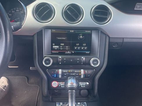 Used 2015 Ford Mustang GT Premium RWD image 9