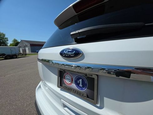 Used 2013 Ford Explorer 4WD w/ Class III Trailer Tow Pkg image 25