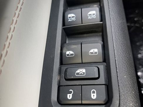 New 2026 Jeep Compass Limited image 14