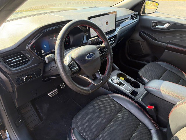 Used 2024 Ford Escape ST-Line Select w/ Tech Pack #1 AWD/4WD image 11