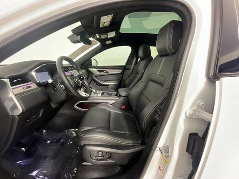Used 2025 Jaguar F-PACE R-Dynamic S image 16