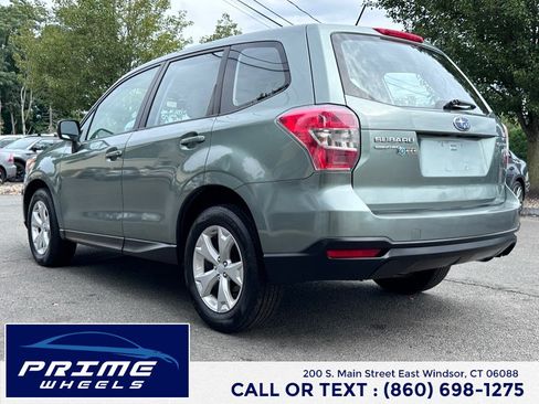 Used 2014 Subaru Forester 2.5i AWD/4WD image 5