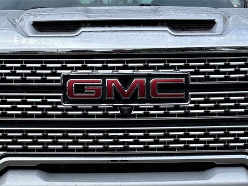 Used 2021 GMC Sierra 2500 Denali w/ Denali Ultimate Package image 50