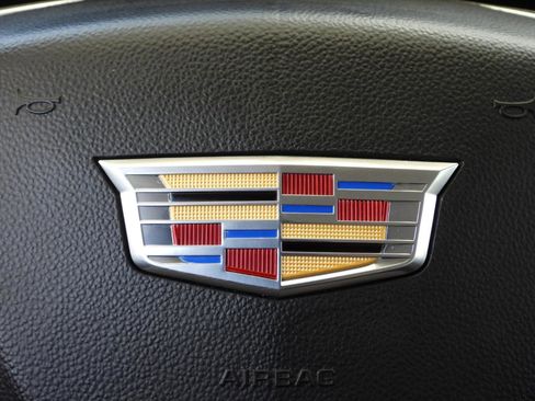 Used 2018 Cadillac XT5 Premium Luxury w/ LPO, Wheel Lock Package AWD/4WD image 79