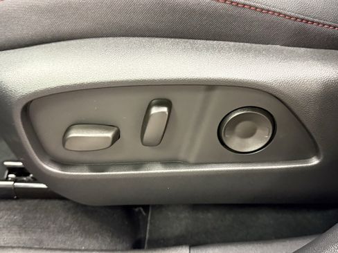 New 2026 Chevrolet Equinox RS w/ LPO, Floor Liner Package image 24