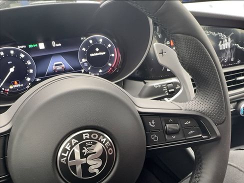 New 2025 Alfa Romeo Giulia image 46