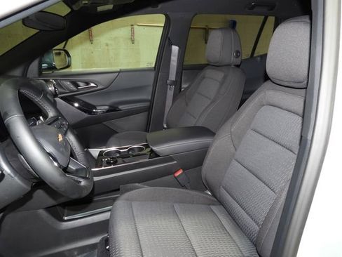 New 2026 Chevrolet Equinox LT AWD/4WD image 24