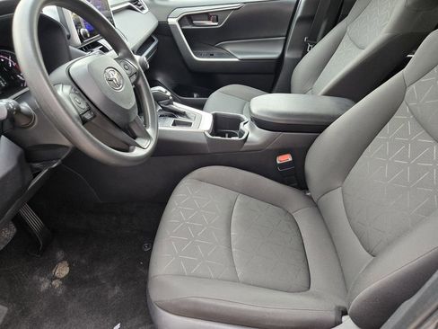 Used 2024 Toyota RAV4 XLE image 8
